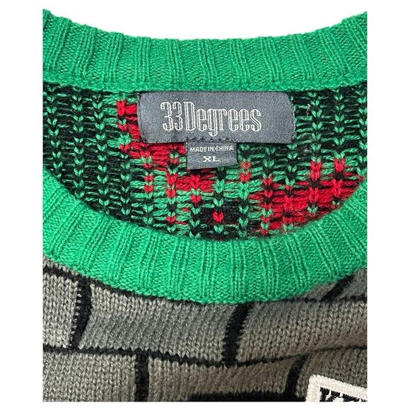 33 Degrees Sweater Mens XL Ugly Christmas Holiday Workout Kettlebell Buff Santa - Picture 7 of 12